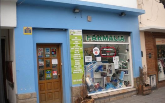 Farmacia en pleno centro de Esquel