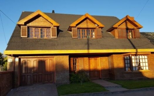 Vivienda de 4 dormitorios en Esquel