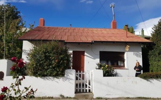 Vivienda dos dormitorios, excelente ubicación, Esquel