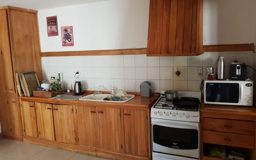 Vivienda cuatro dormitorios sobre calle Alvear, Esquel